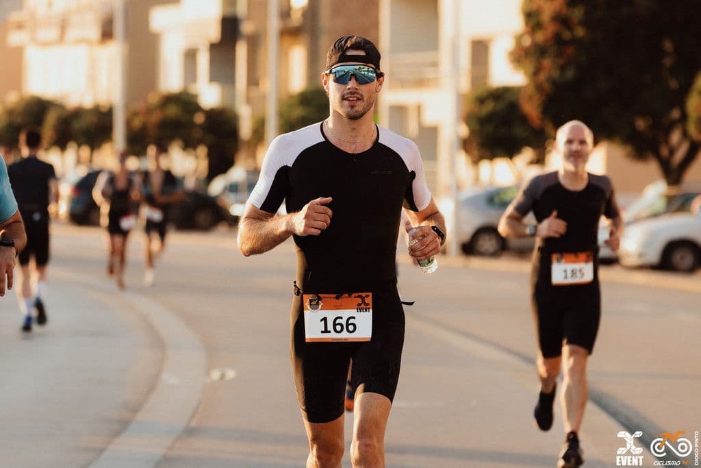 Atleta com o dorsal 185