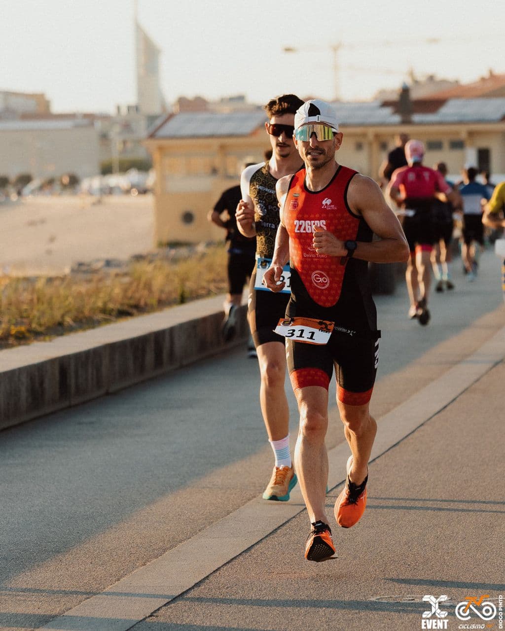 Atleta com o dorsal 311