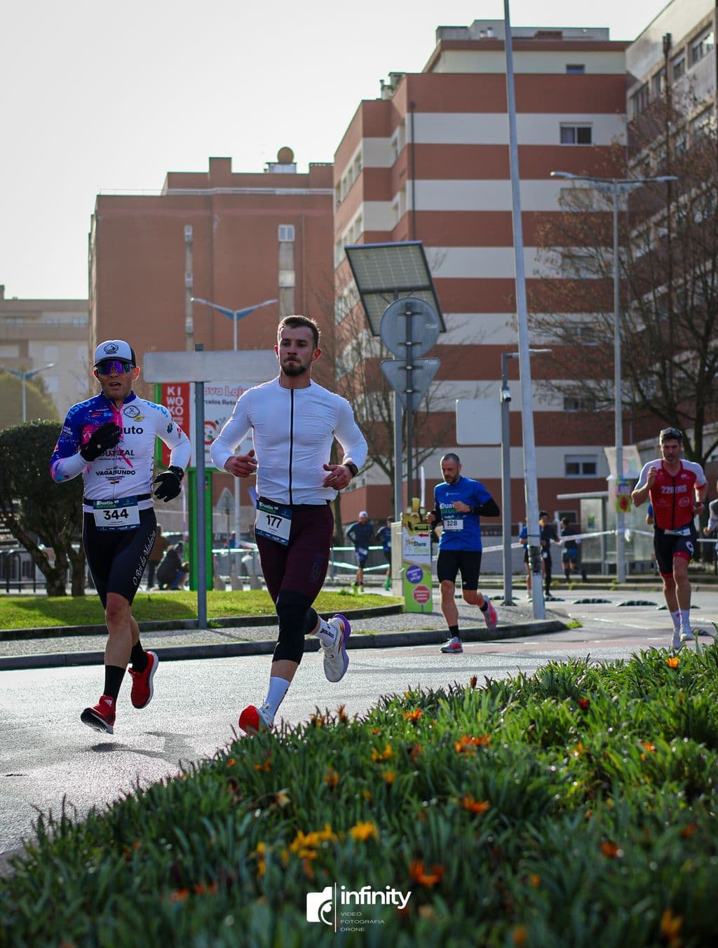 Atleta com o dorsal 177