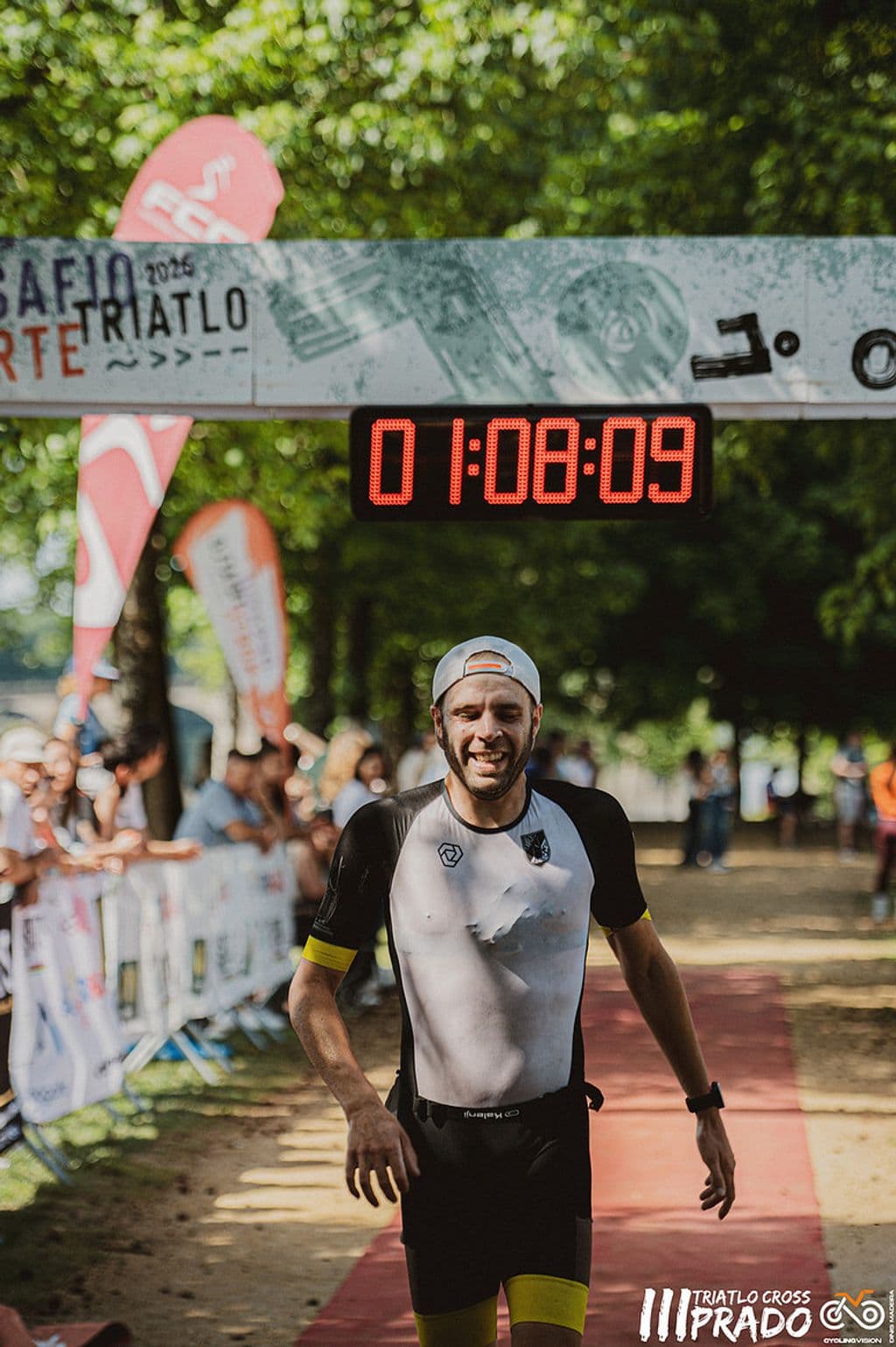 Atleta com o dorsal 157