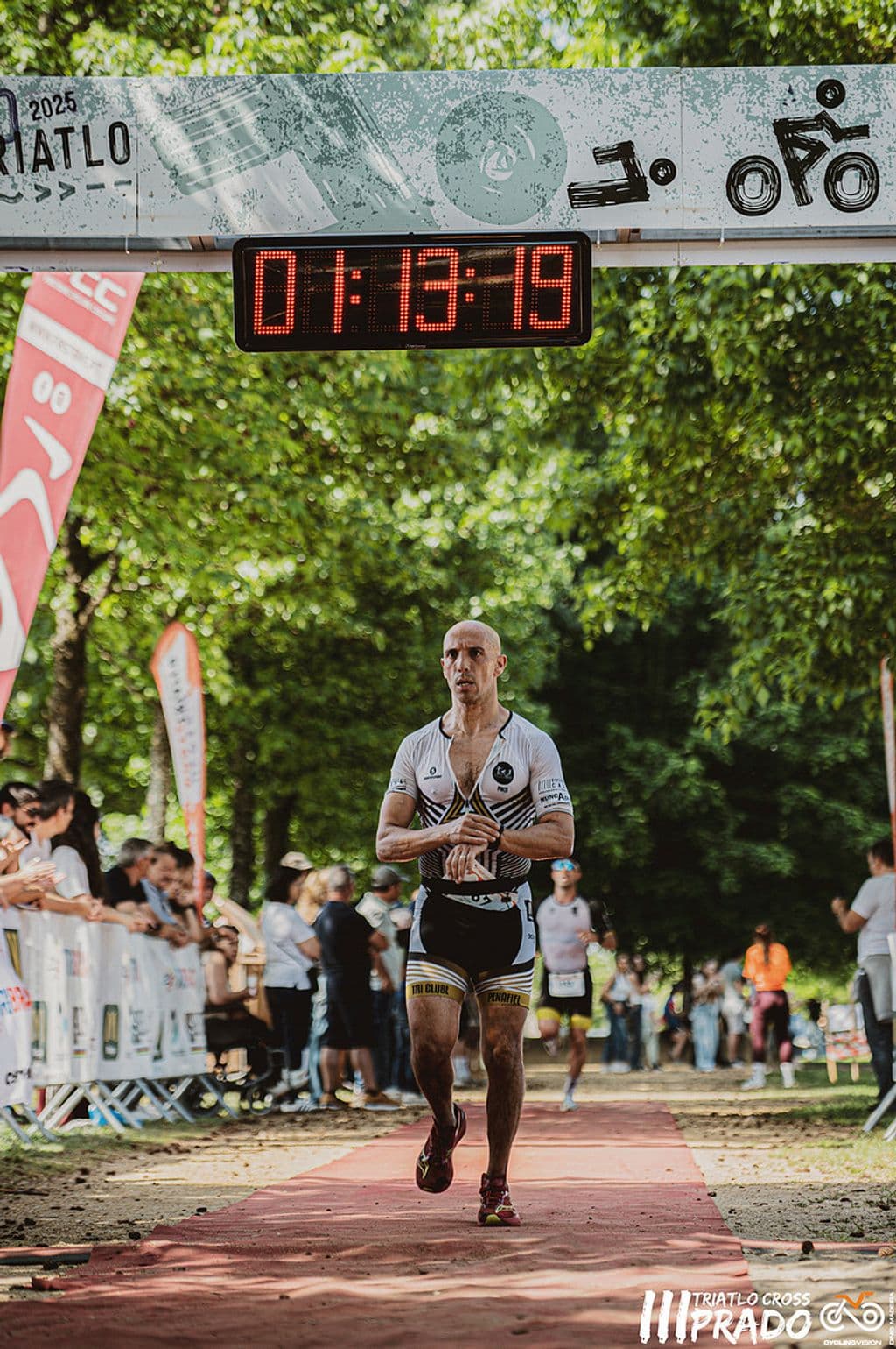Atleta com o dorsal 167