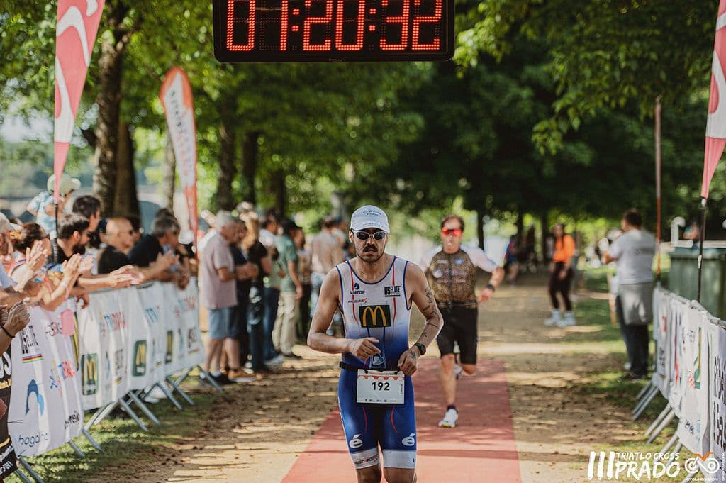 Atleta com o dorsal 192