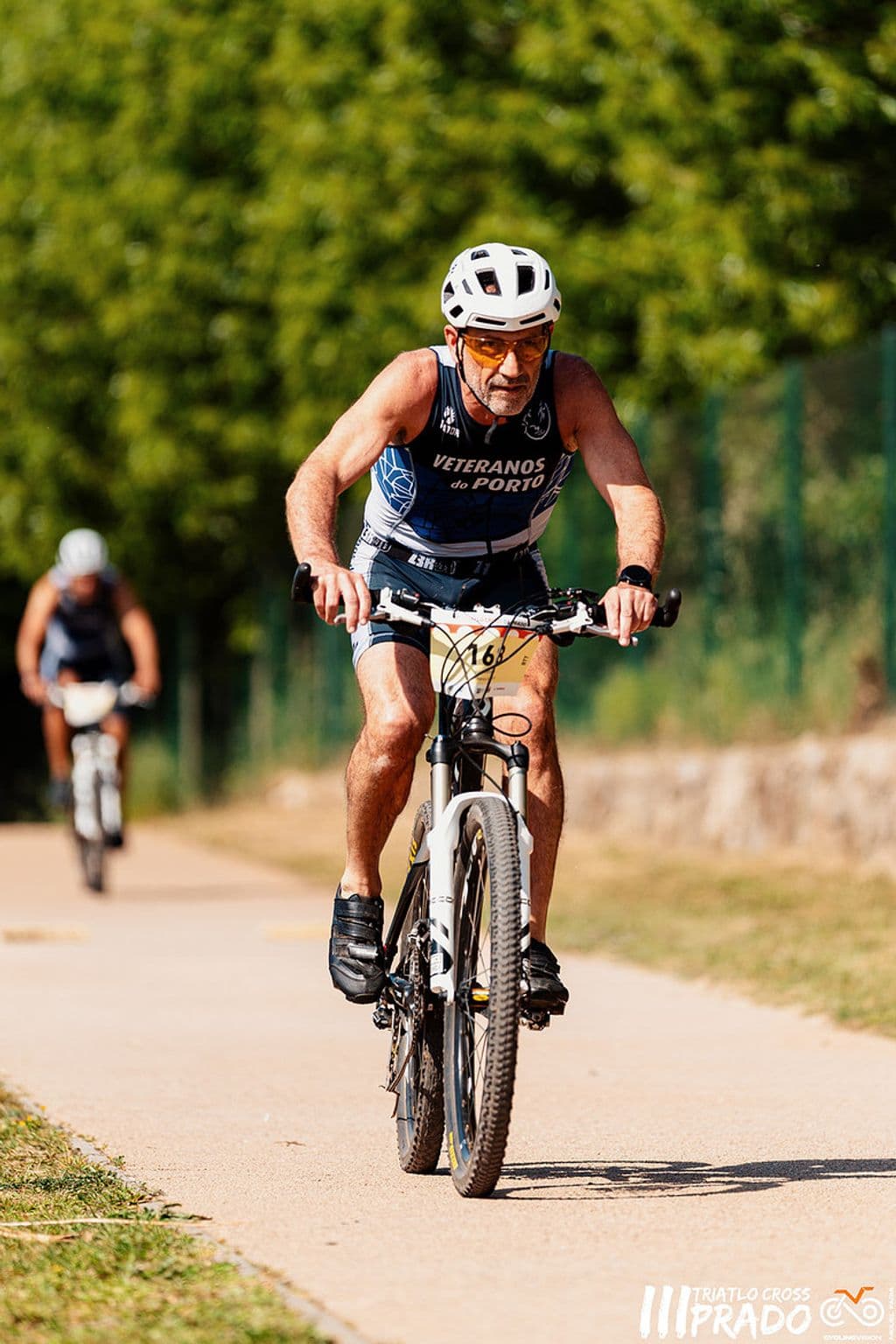 Atleta com o dorsal 168