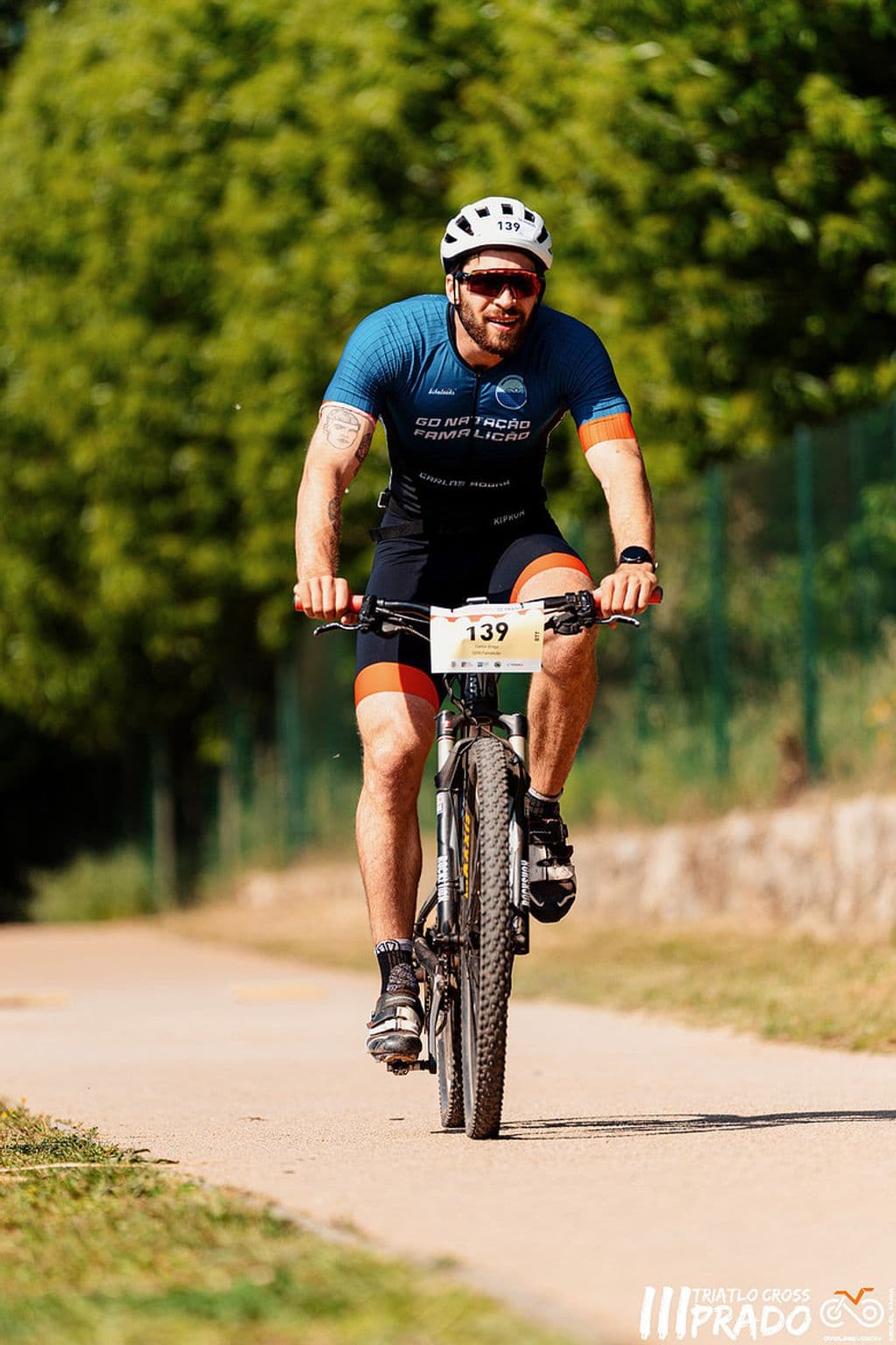 Atleta com o dorsal 139