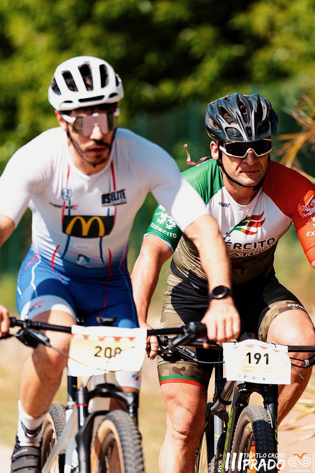 Equipa De Triatlo Do Exército - Foto