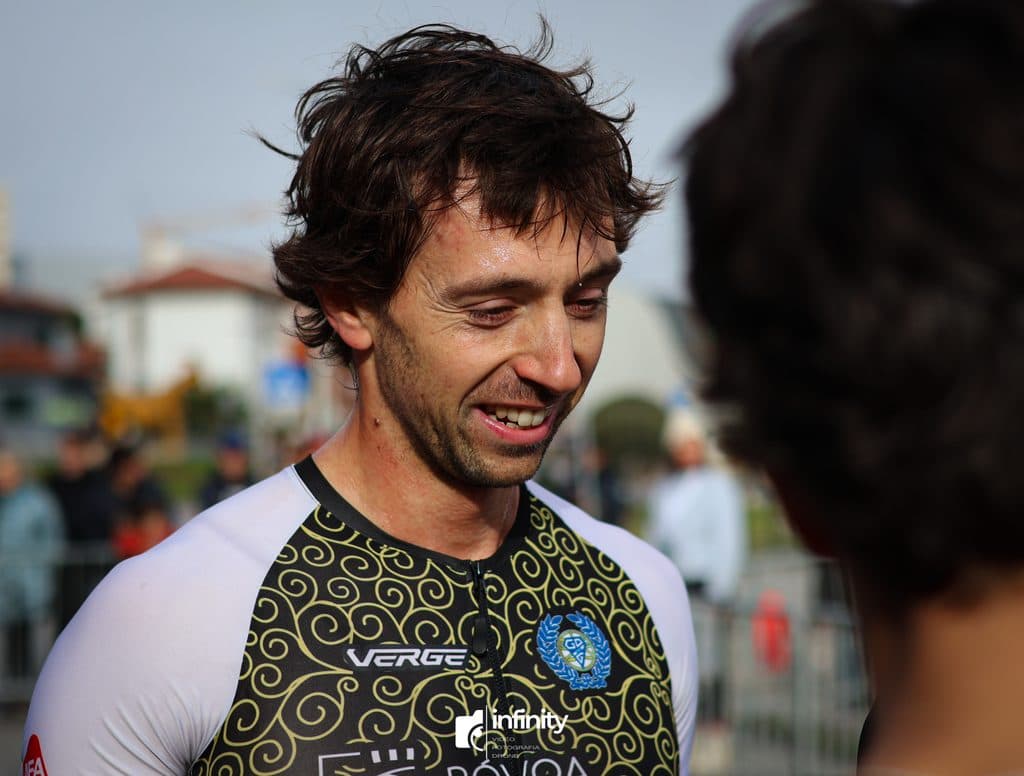 Atleta com o dorsal 389