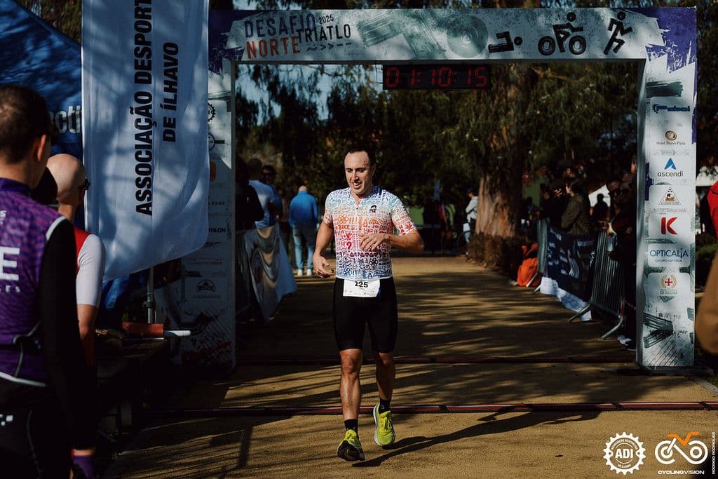 Atleta com o dorsal 225