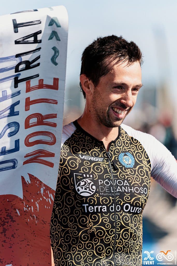 Atleta com o dorsal 376