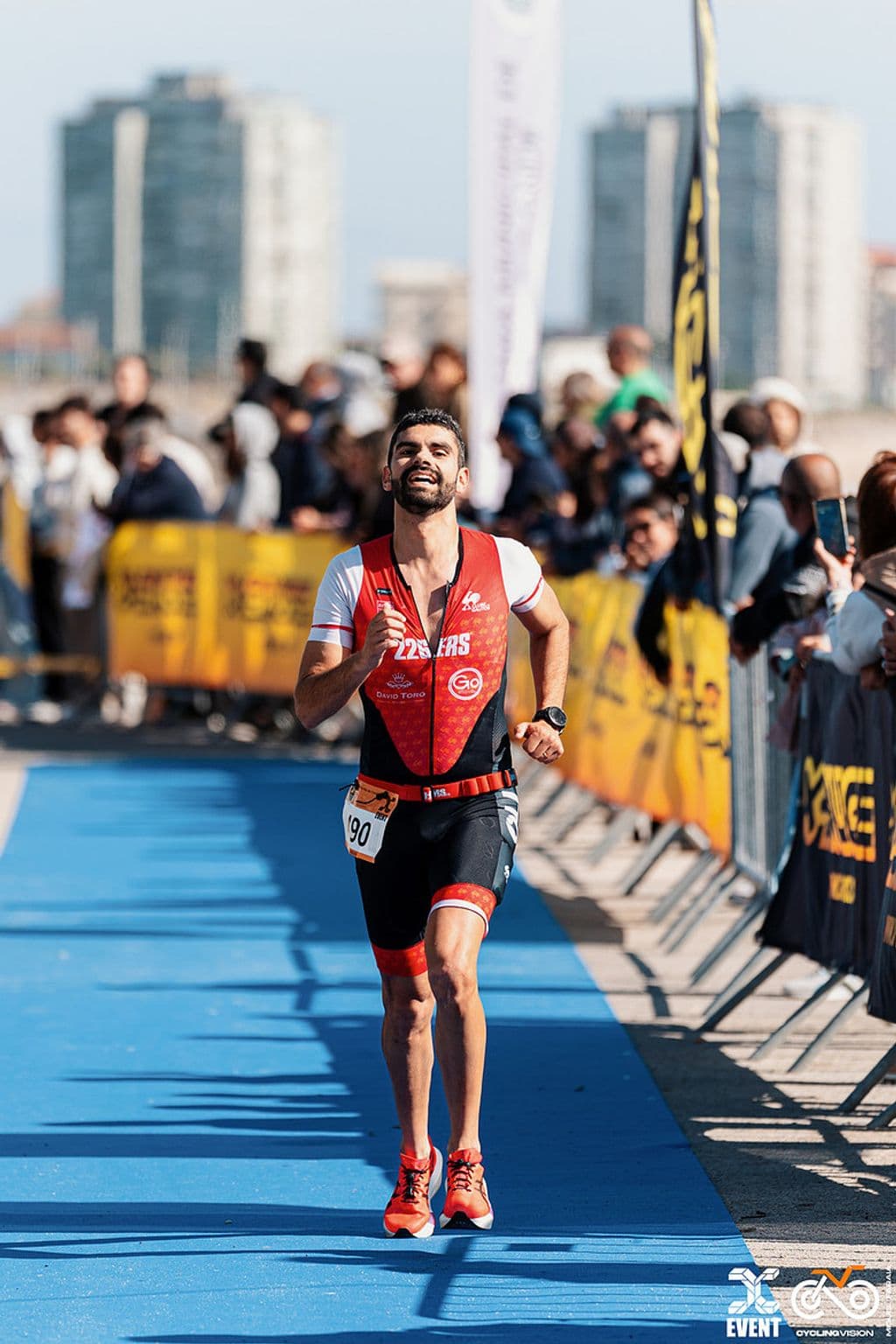 Atleta com o dorsal 490