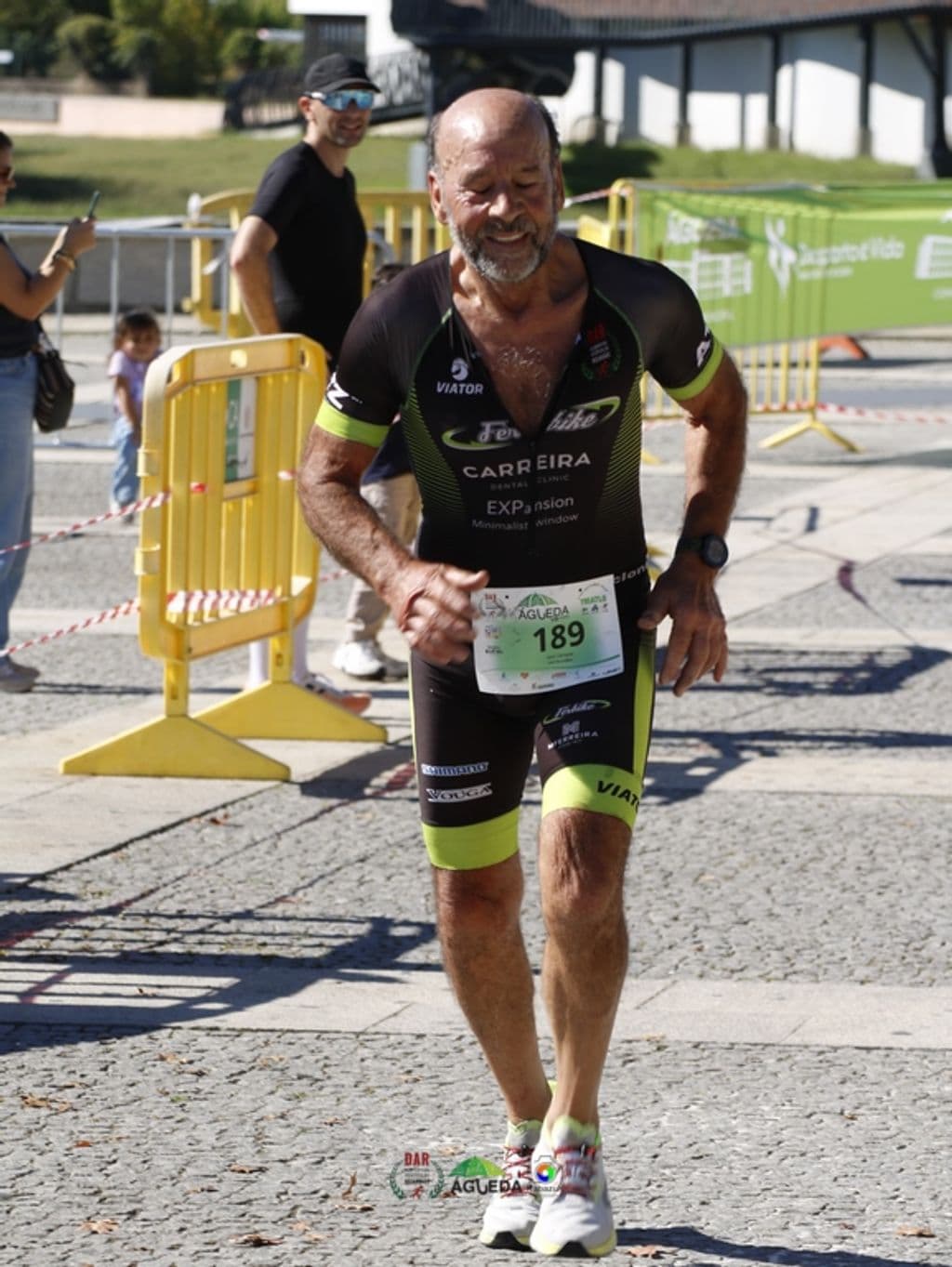 Atleta com o dorsal 194
