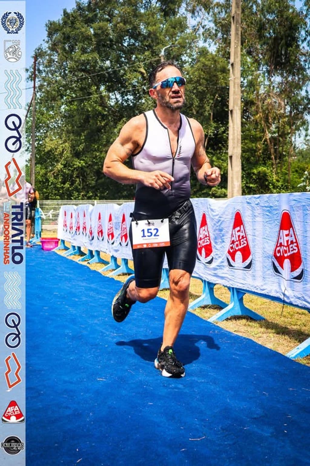 Atleta com o dorsal 152