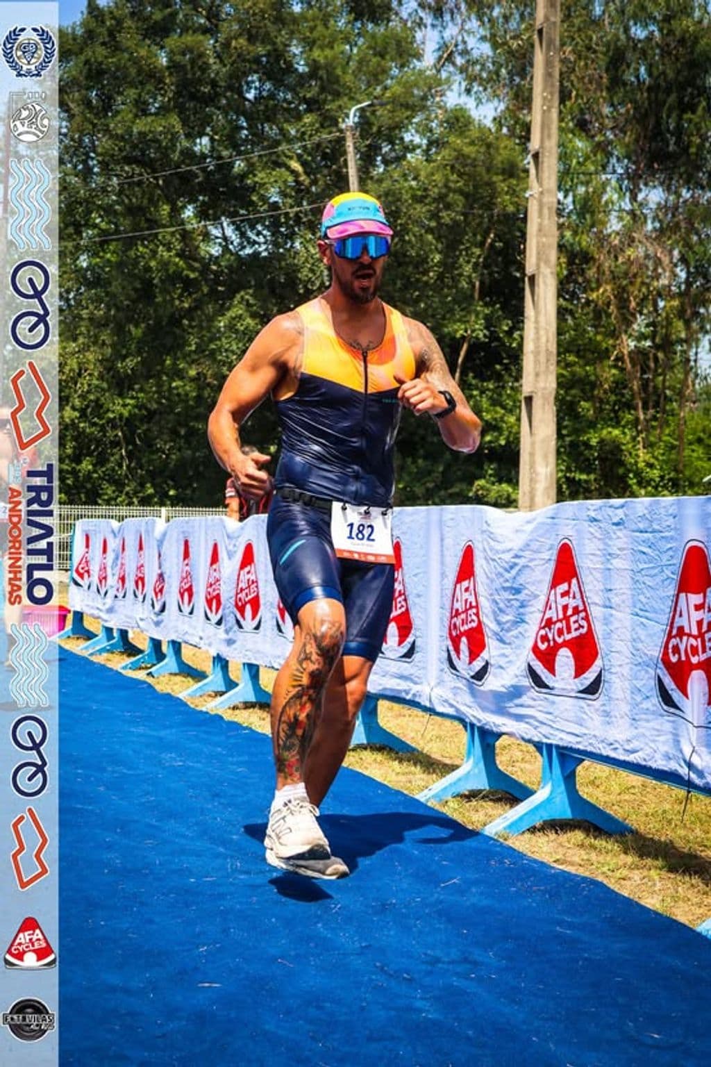 Atleta com o dorsal 182
