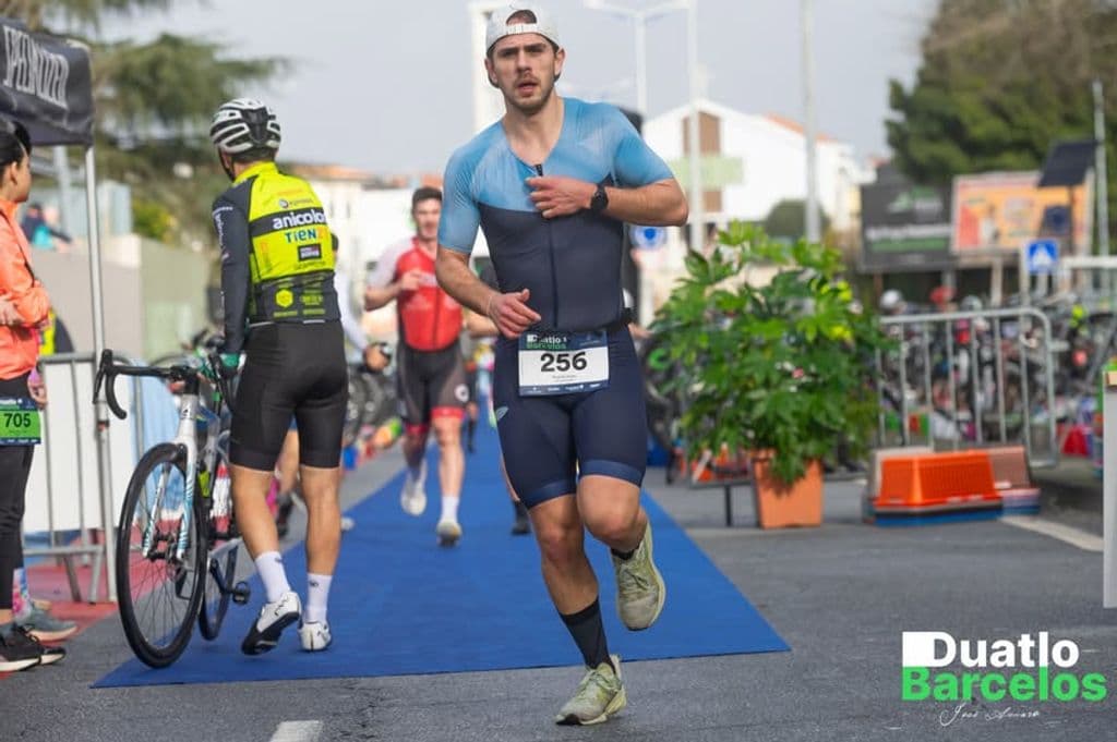 Atleta com o dorsal 256
