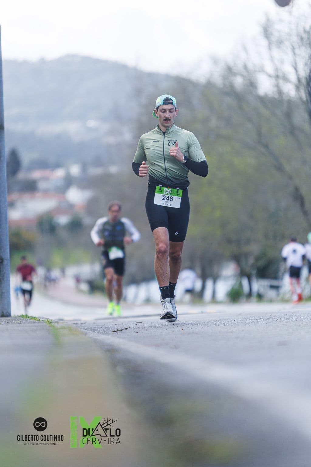 Atleta com o dorsal 248