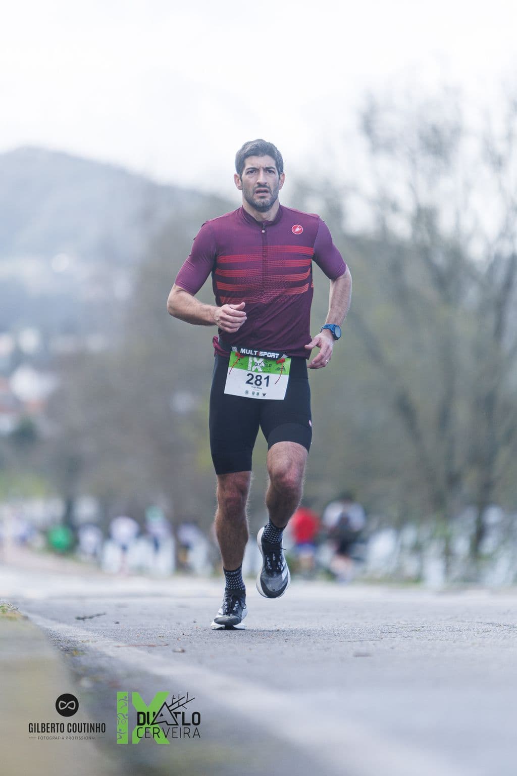 Atleta com o dorsal 281