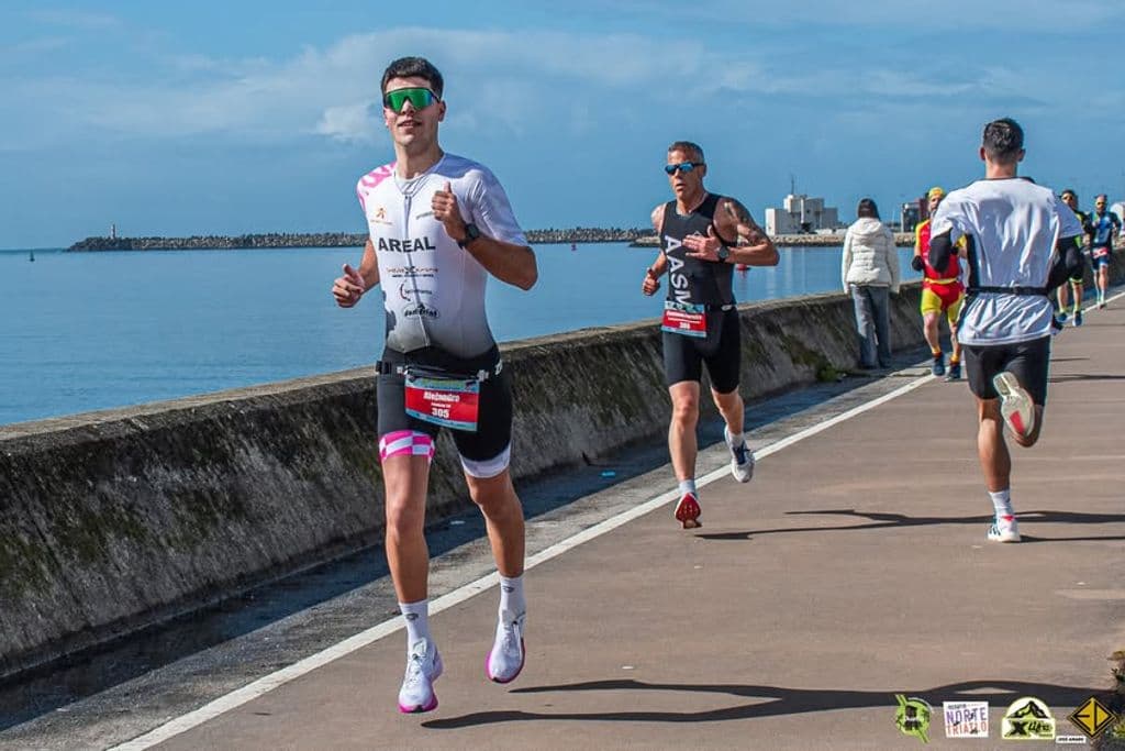 Atleta com o dorsal 305