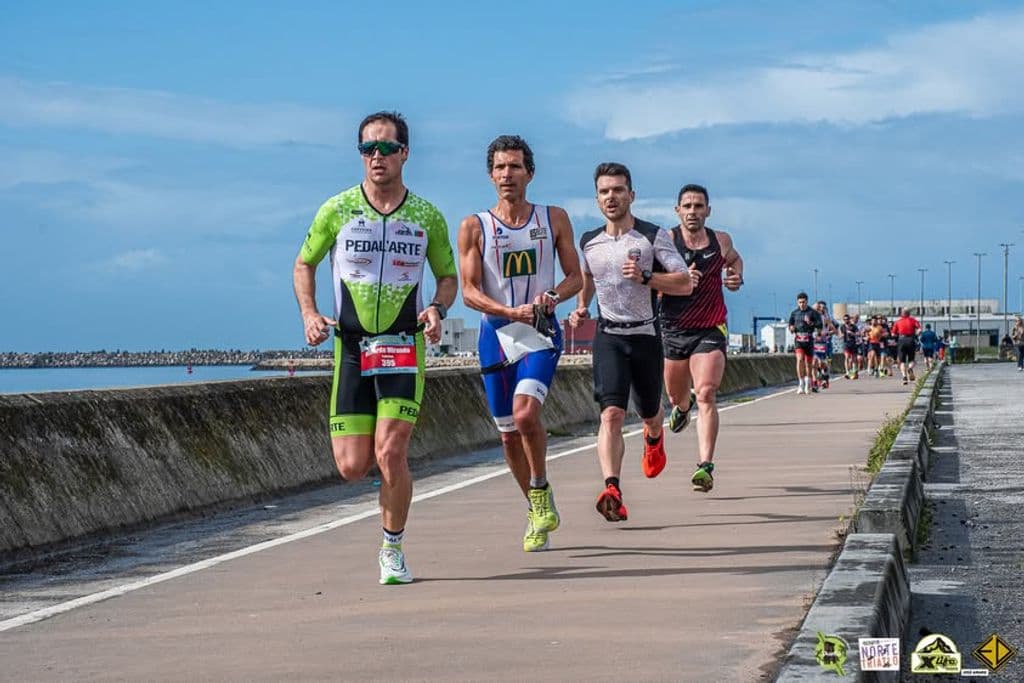 Atleta com o dorsal 305