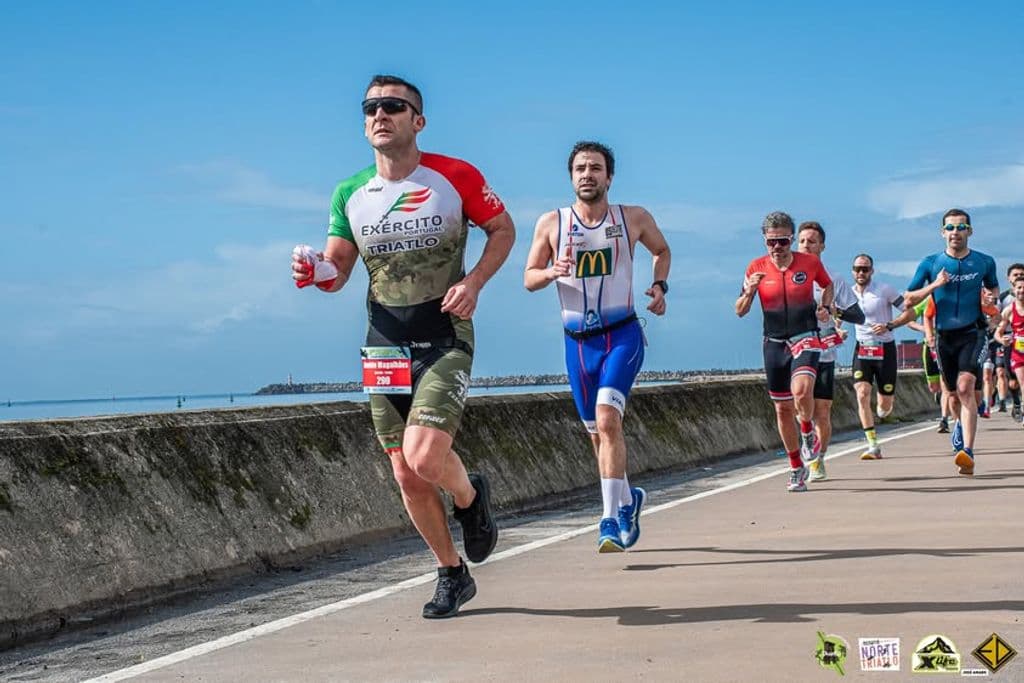 Atleta com o dorsal 299