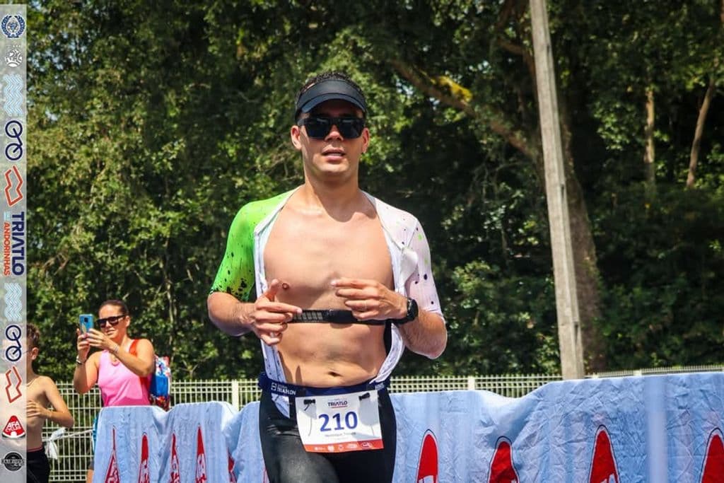 Atleta com o dorsal 210