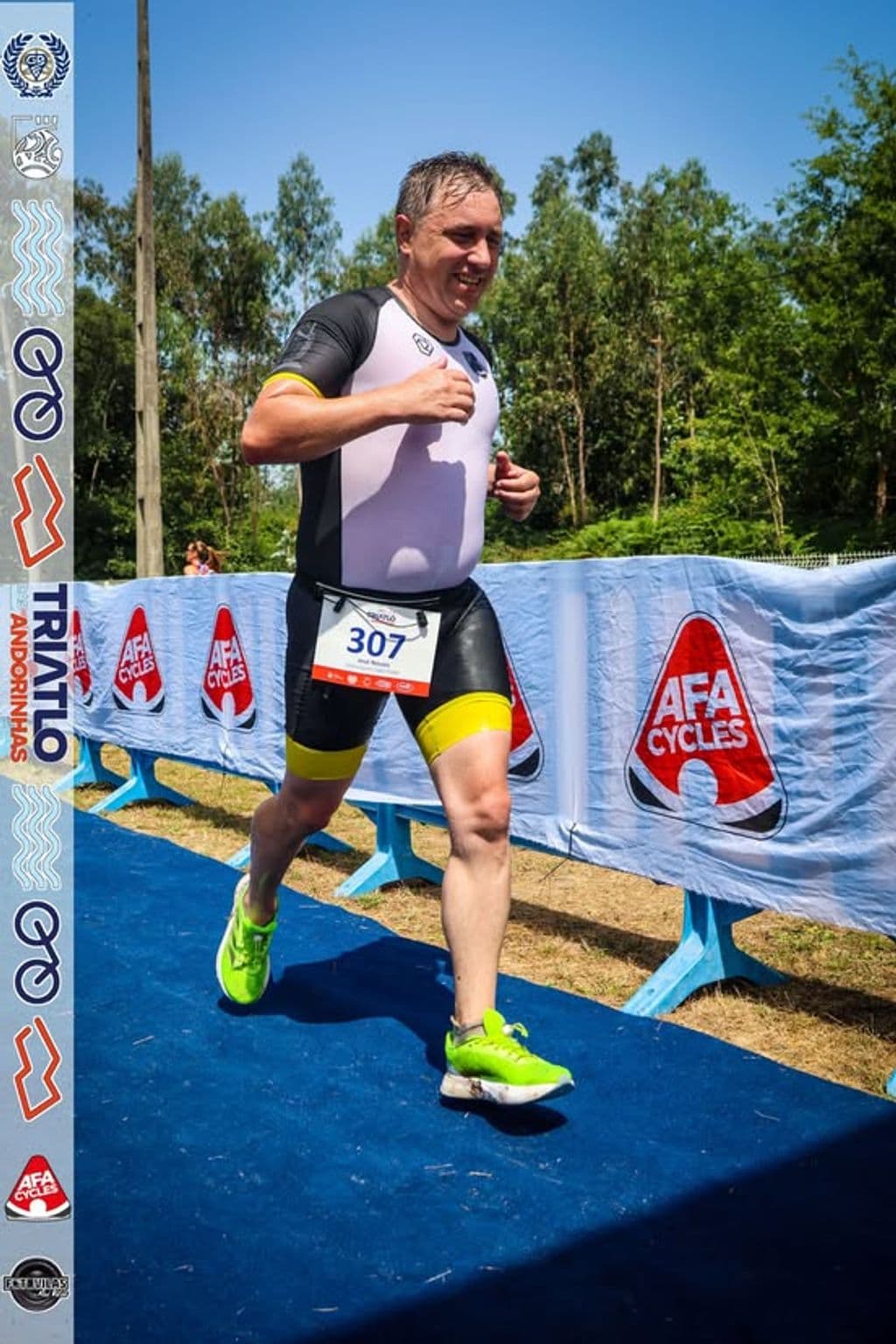 Atleta com o dorsal 307