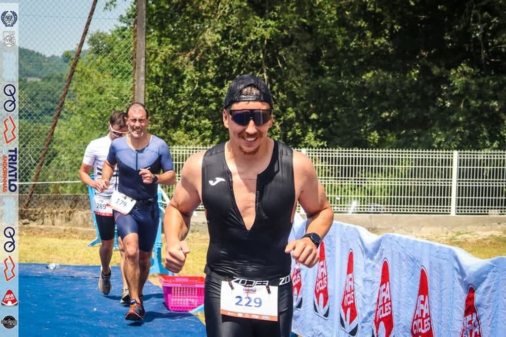Atleta com o dorsal 229
