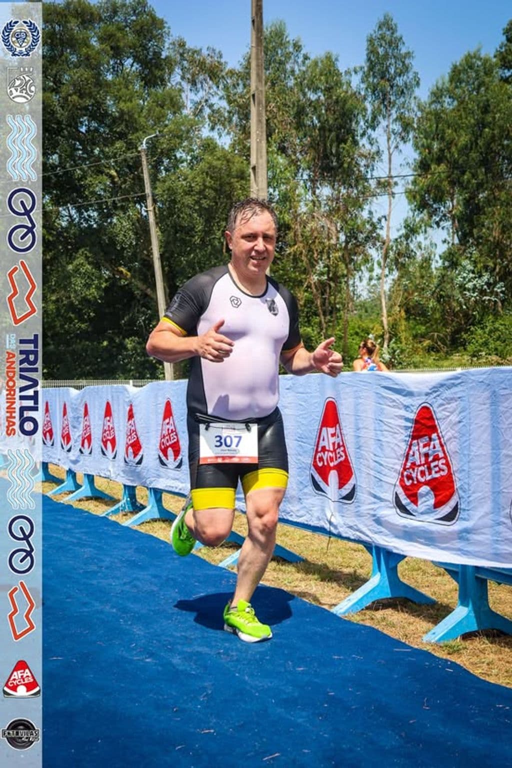 Atleta com o dorsal 307