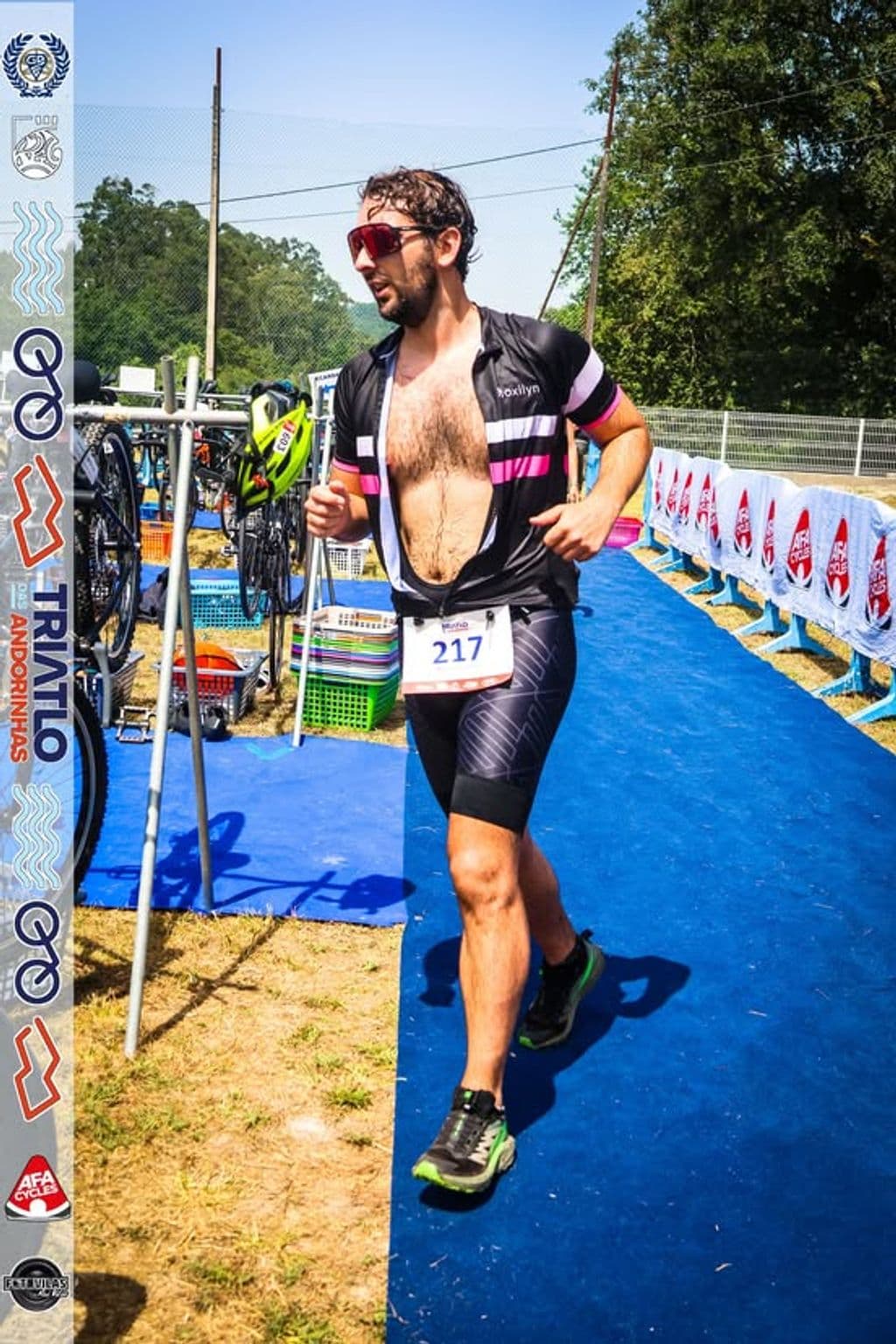 Atleta com o dorsal 217