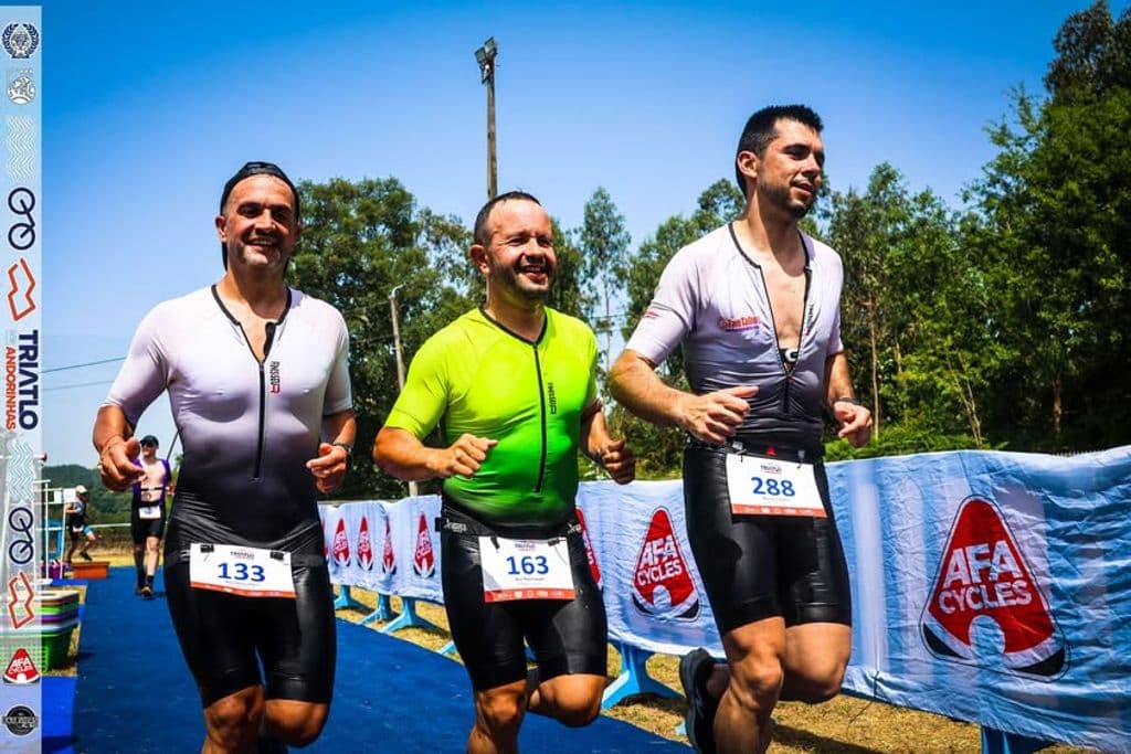 Atleta com o dorsal 163