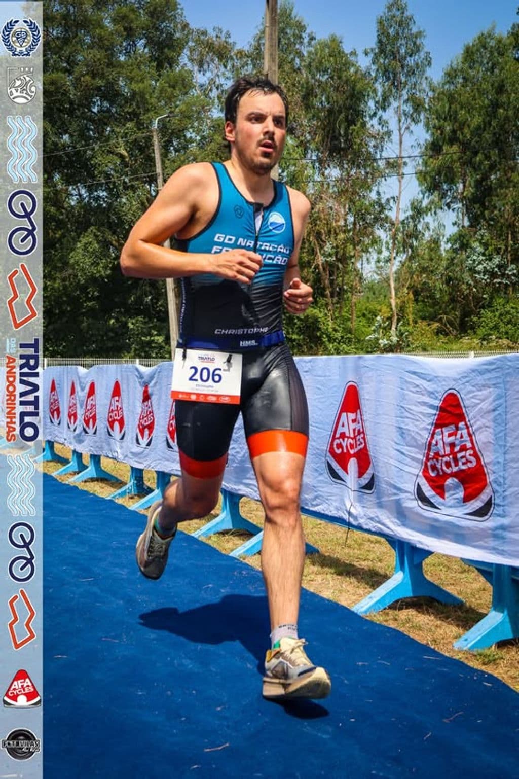 Atleta com o dorsal 206