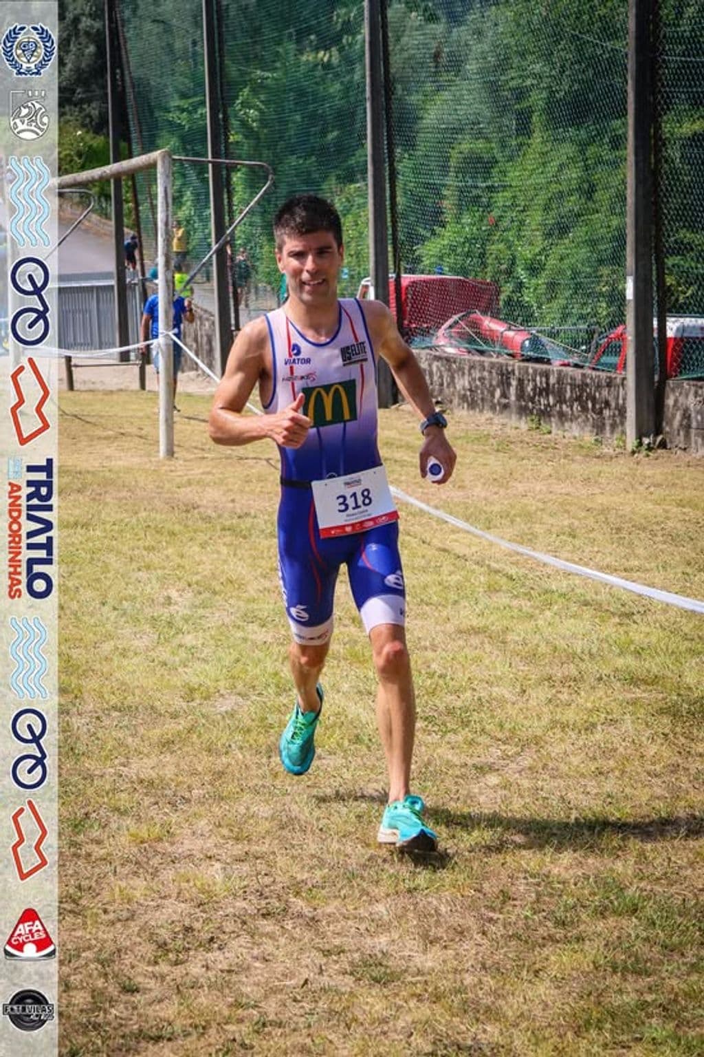 Atleta com o dorsal 318