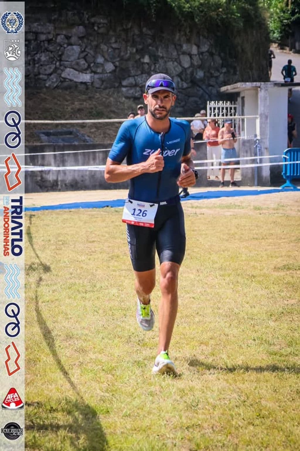 Atleta com o dorsal 126