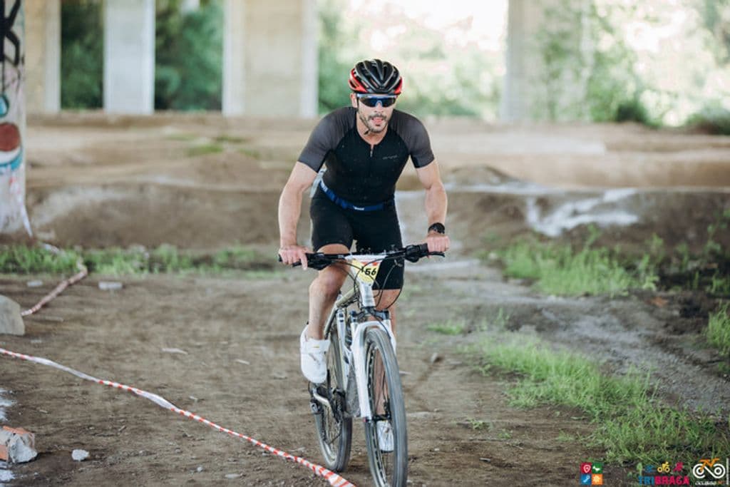 Atleta com o dorsal 156