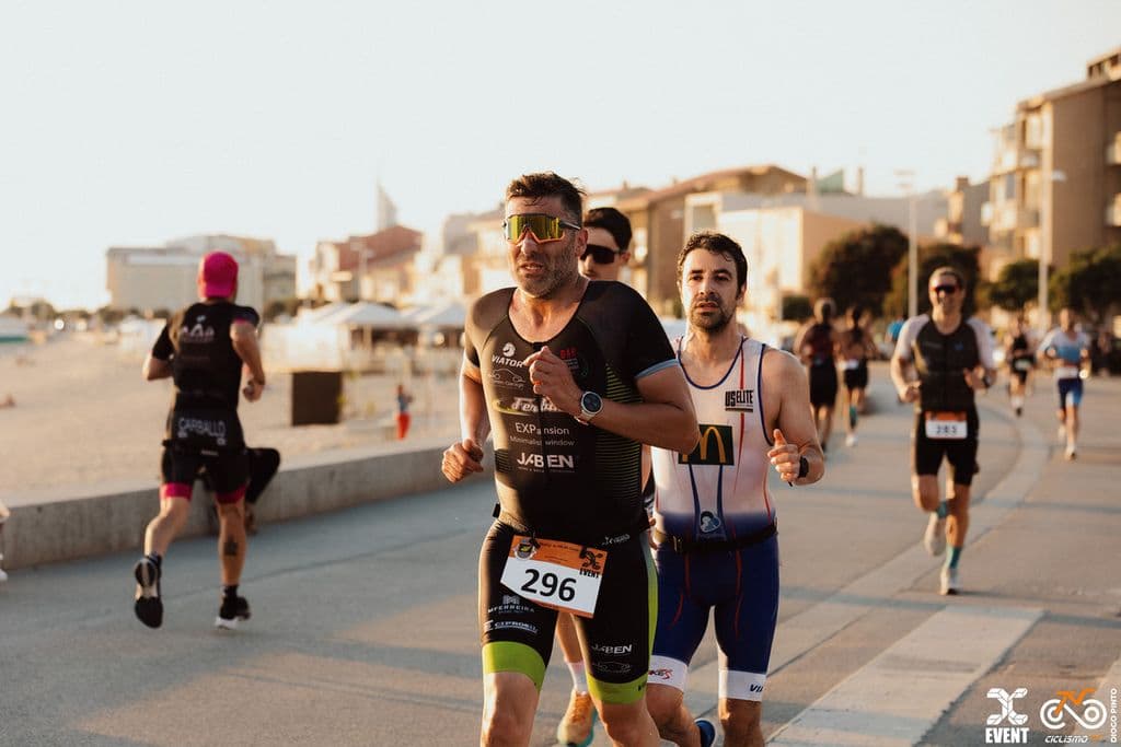 Atleta com o dorsal 296