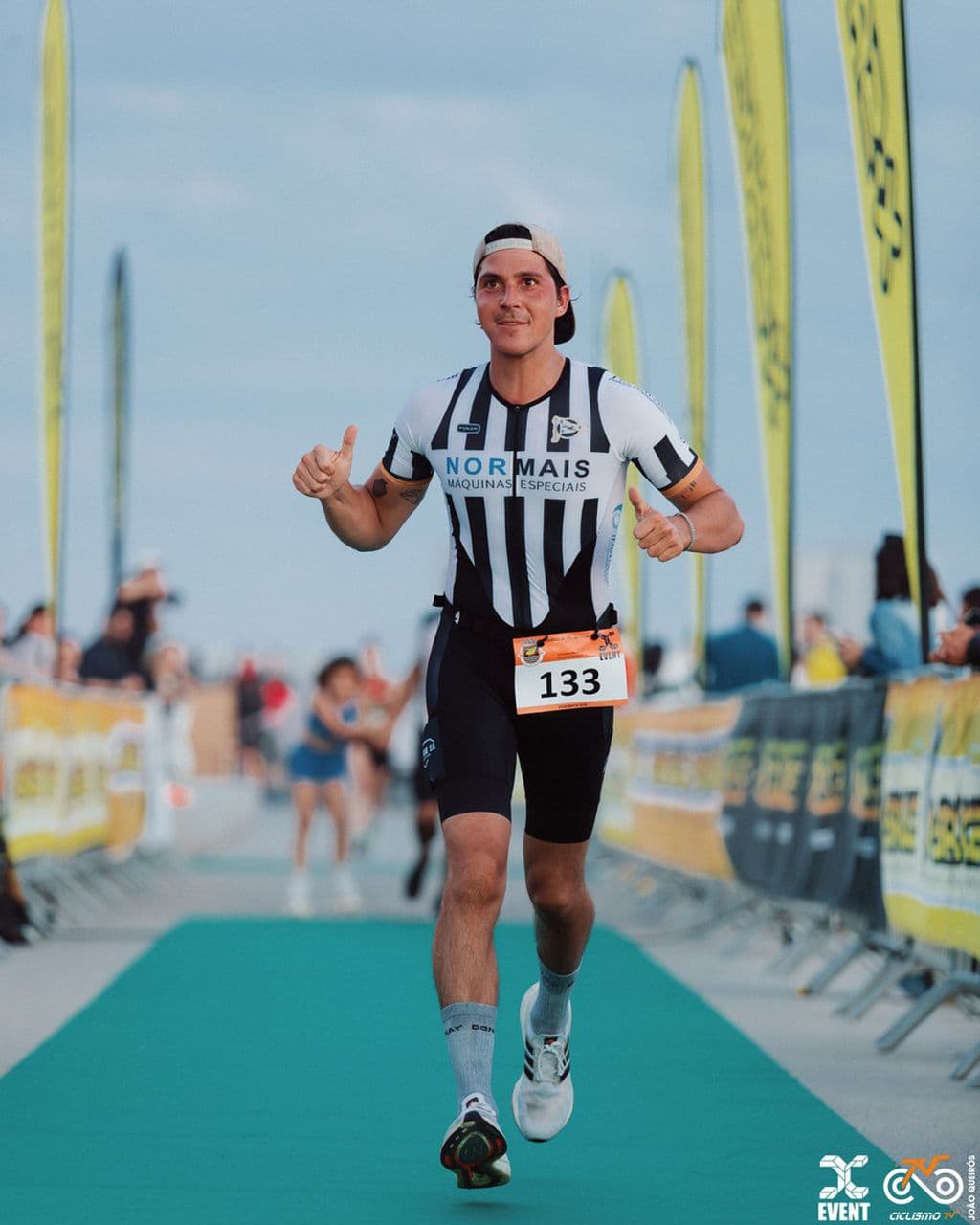 Atleta com o dorsal 133