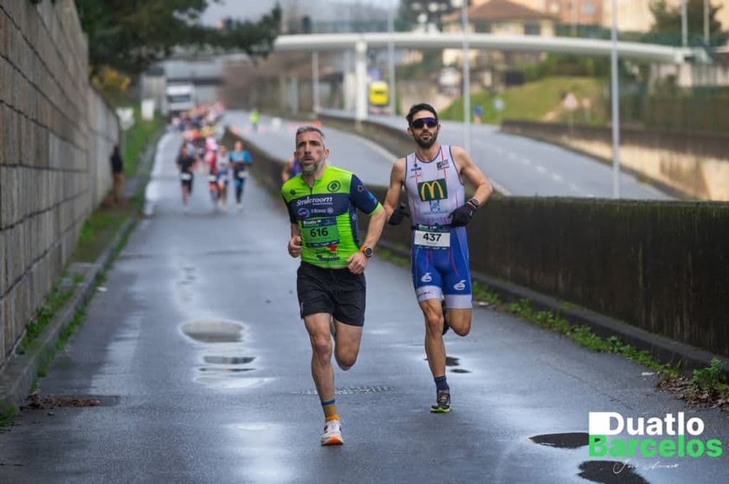 Atleta com o dorsal 437
