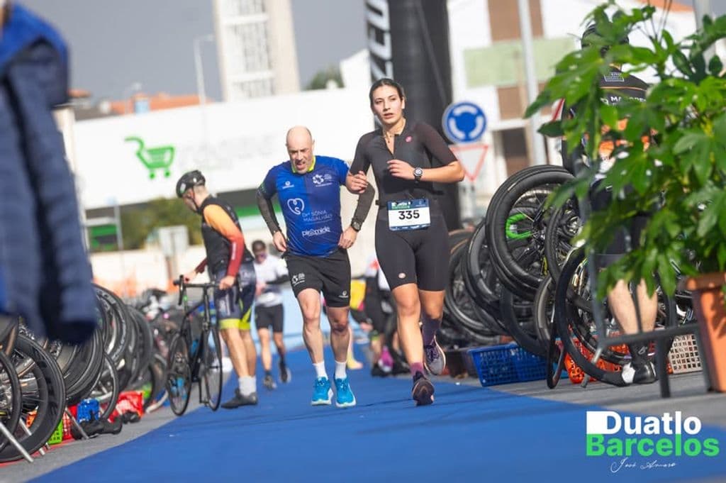 Atleta com o dorsal 335