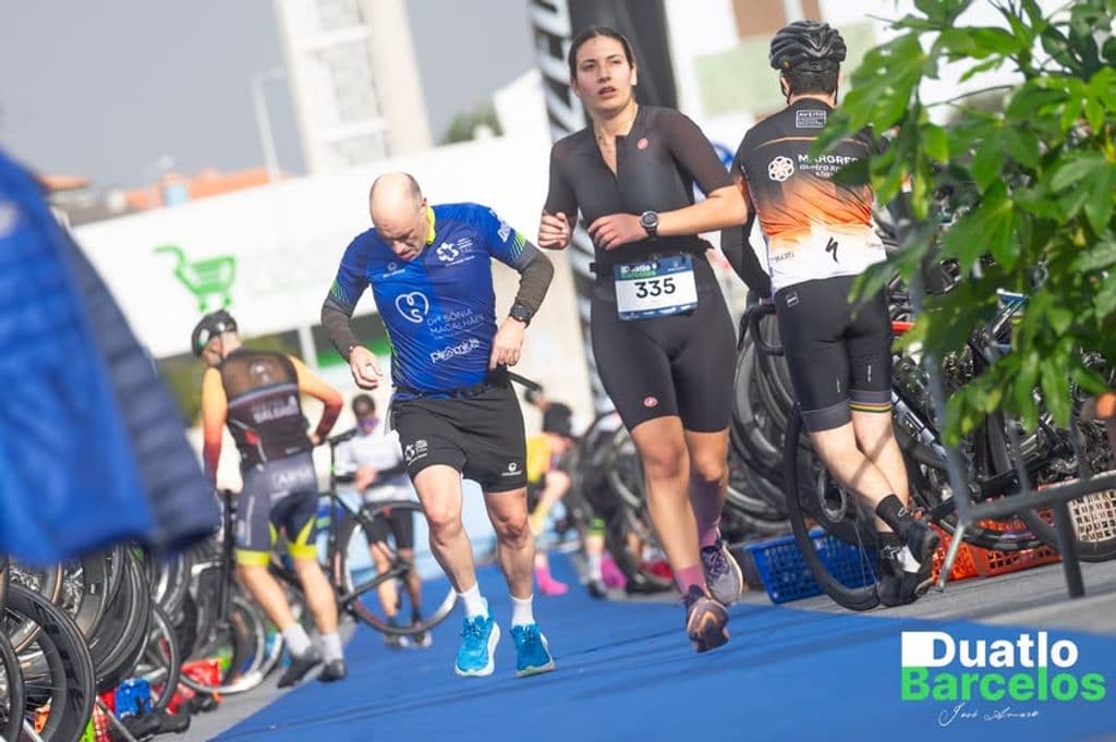 Atleta com o dorsal 335
