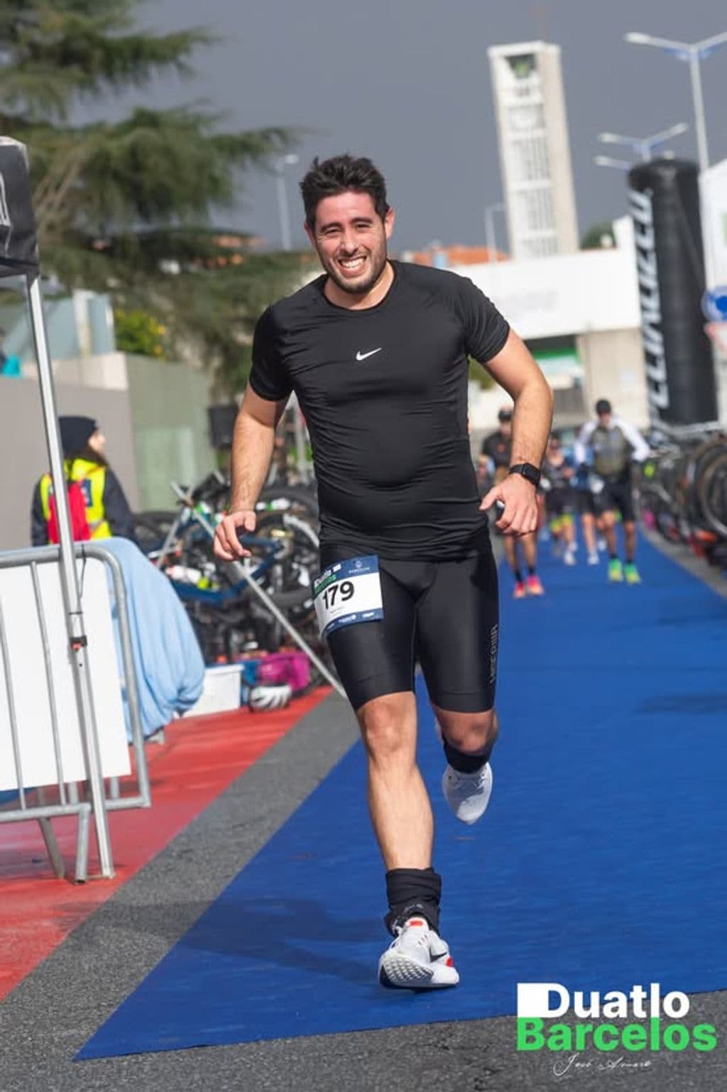 Atleta com o dorsal 179