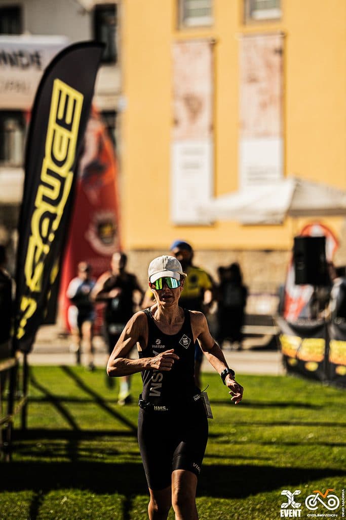 Atleta com o dorsal 202