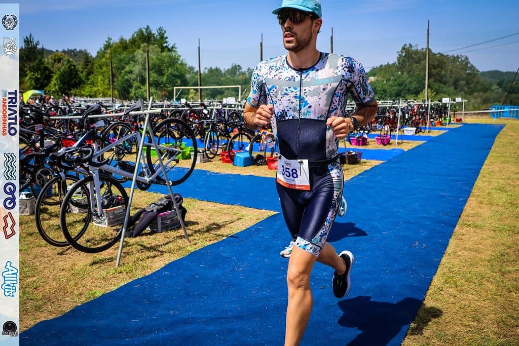 Atleta com o dorsal 358