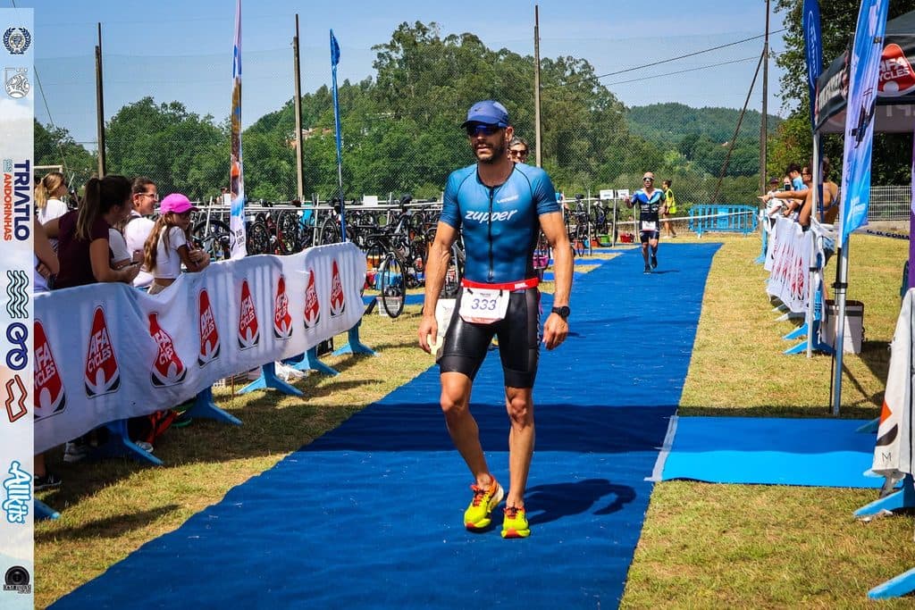 Atleta com o dorsal 333