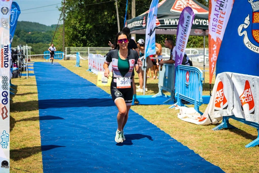 Atleta com o dorsal 319