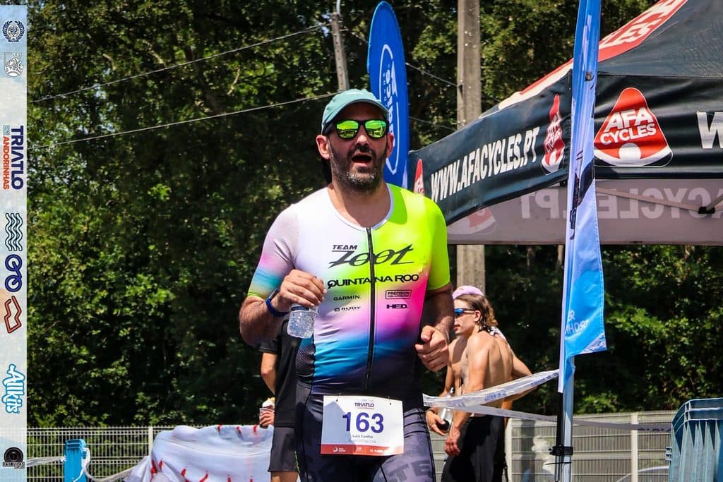 Atleta com o dorsal 163