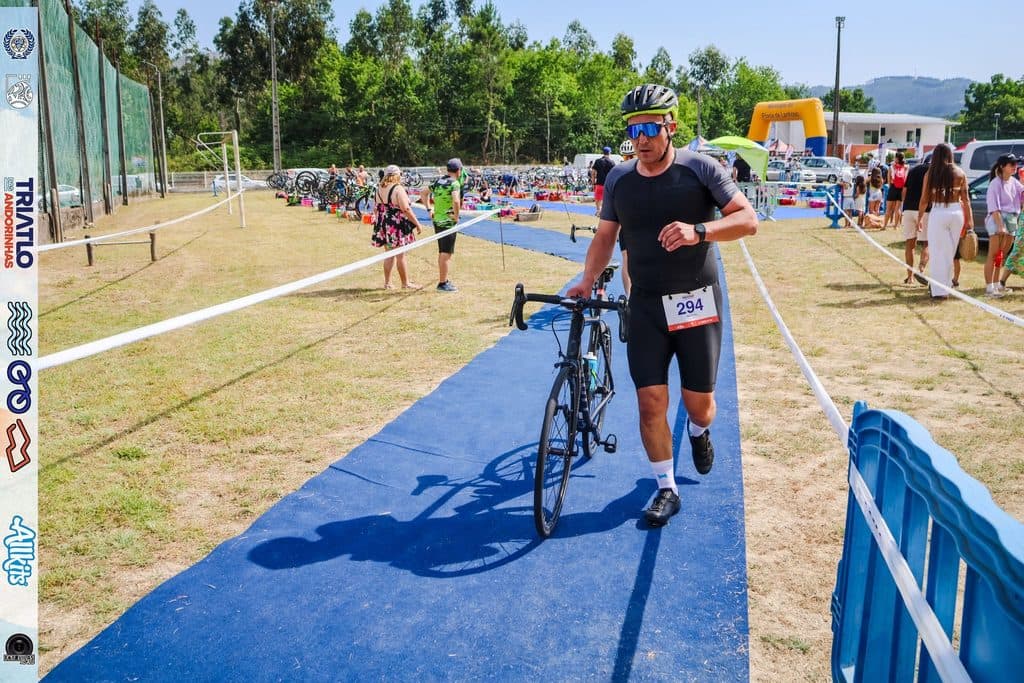 Atleta com o dorsal 294