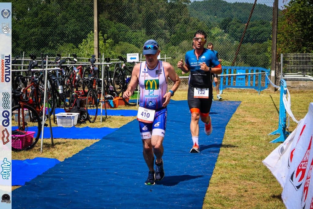 Atleta com o dorsal 410