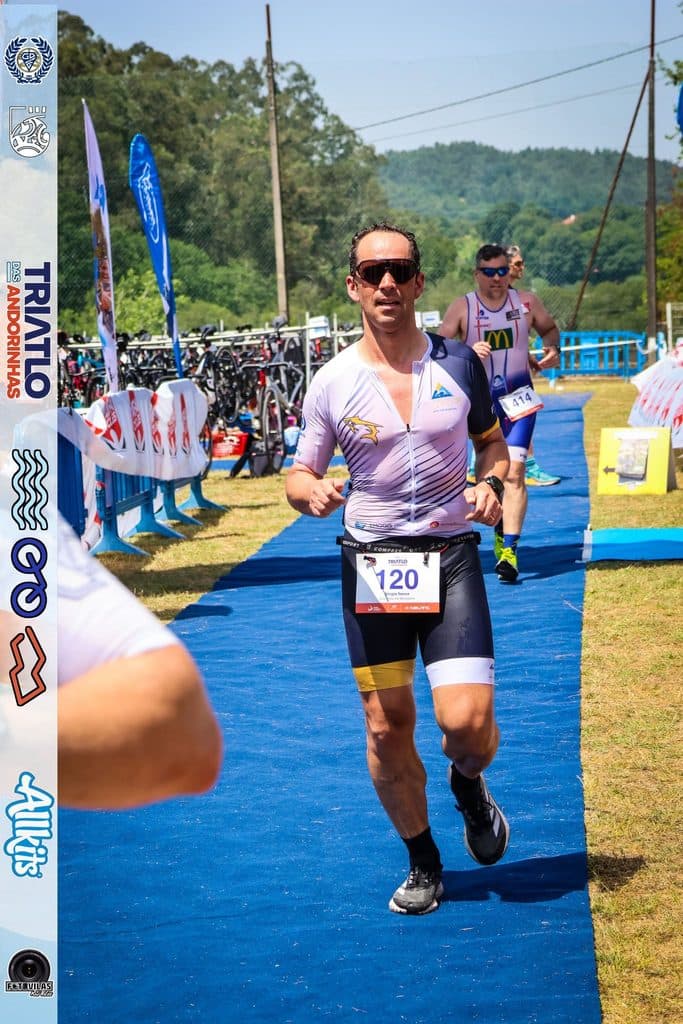 Atleta com o dorsal 120