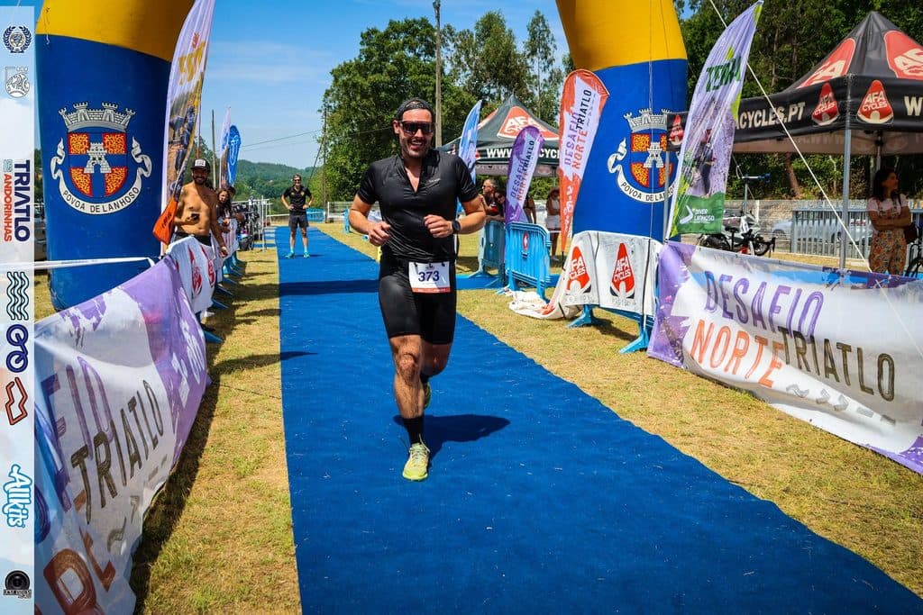 Atleta com o dorsal 373