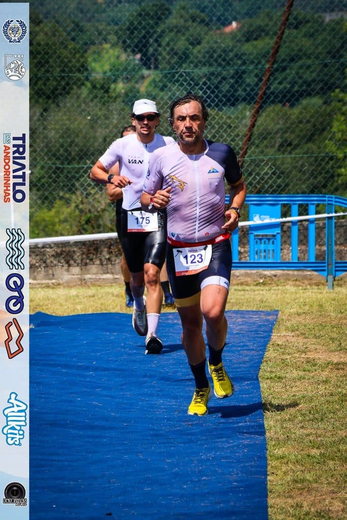 Atleta com o dorsal 123