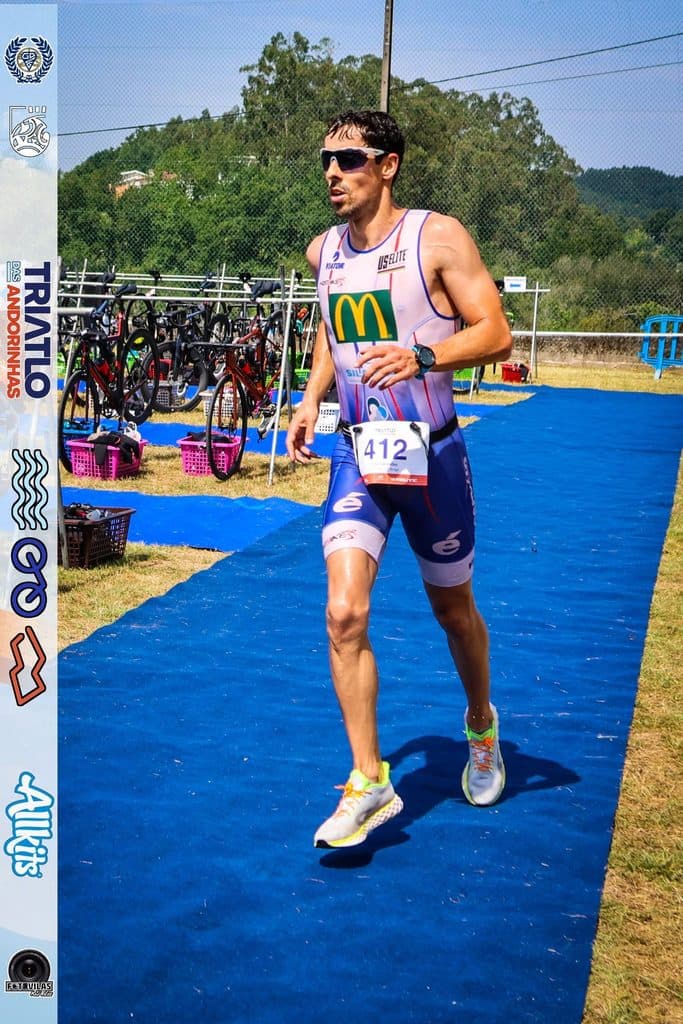 Atleta com o dorsal 412