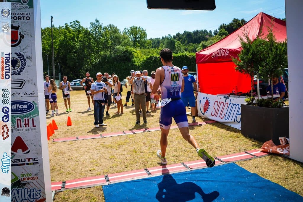 Atleta com o dorsal 412